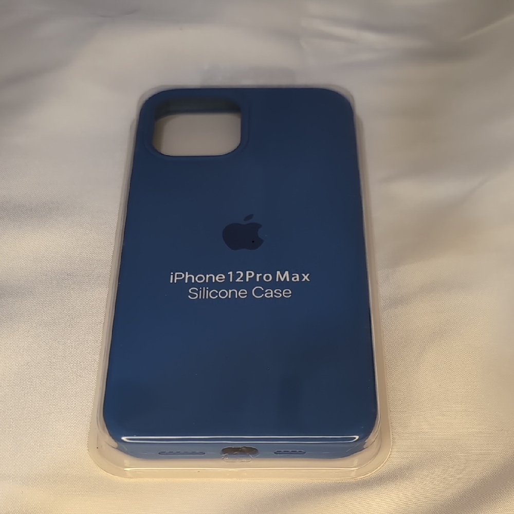 Apple iPhone 12 Pro Max Silicone Cover - Navy